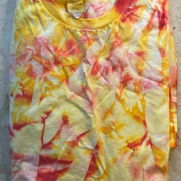 XXXL Sunset Tie-Dye T-Shirt – Red, Orange & Yellow Unisex Tee - Picture 2 of 4